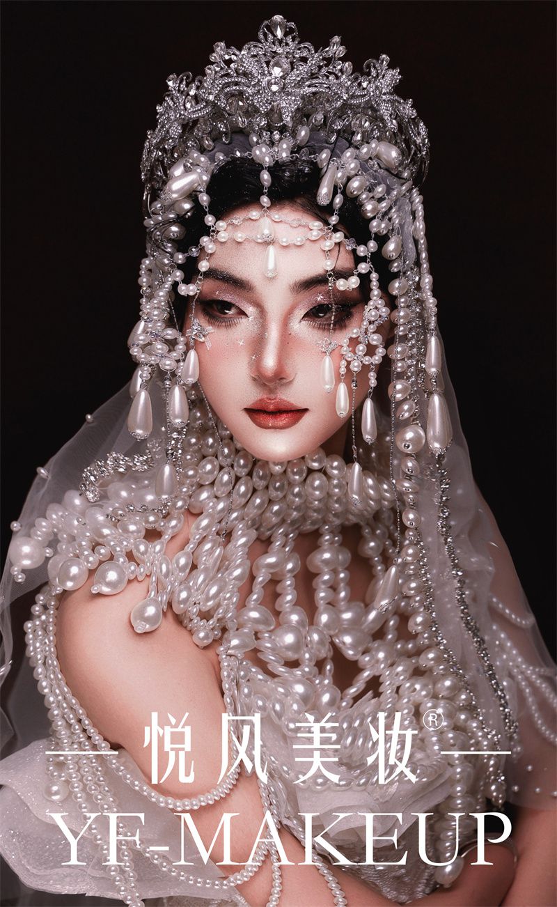 时尚彩妆