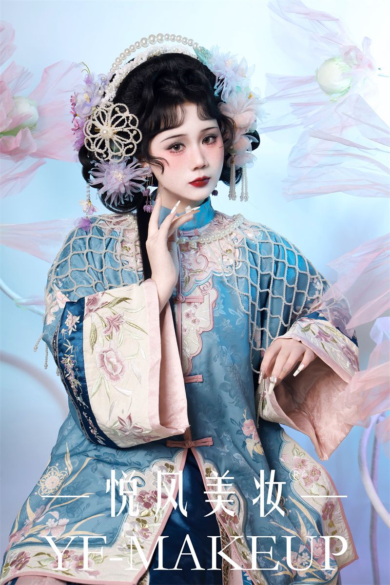 时尚彩妆