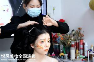 选化妆培训学校，我的靠谱选校法则！