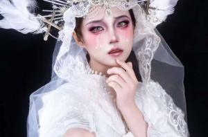 不会化妆的coser只能叫