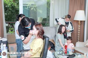担心学完技术就过时？悦风美妆免费复修新技术同步学